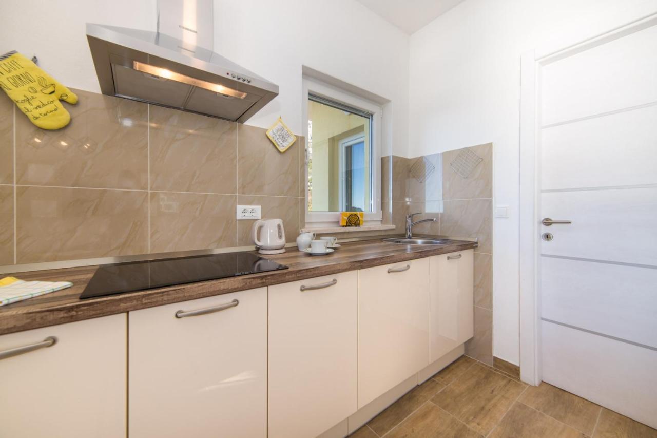 Apartment Maris Makarska Exterior foto